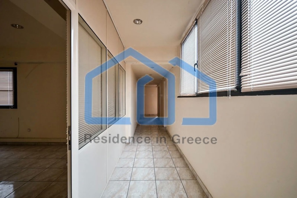 Επιχειρηματικό κτίριο 1.050 τ.μ. προς πώληση, Μεταξουργείο