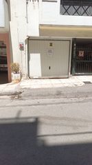 Θέση στάθμευσης μηχανής στον Νέο Κόσμο. (Μετρό).