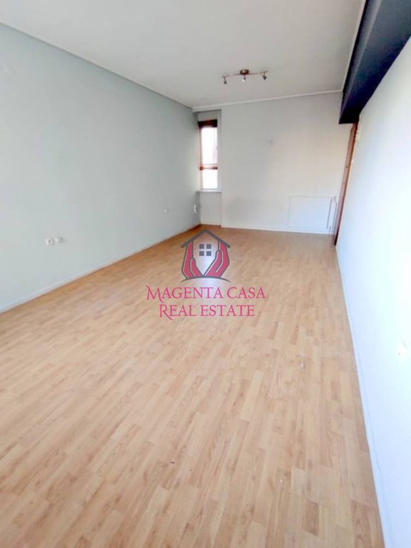 Γραφείο 30 τ.μ. προς ενοικίαση, Λαδάδικα