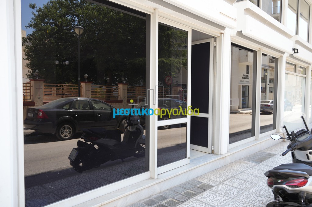 Store 180 sqm for rent, Argos