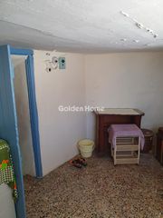 Μονοκατοικία 170 τ.μ. για πώληση, Πειραιάς, Αγία Σοφία-thumb-15