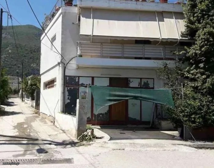 Κατάστημα 55 τ.μ. προς πώληση, Κέντρο Μώλου