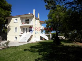 Μονοκατοικία 300 τ.μ. για πώληση