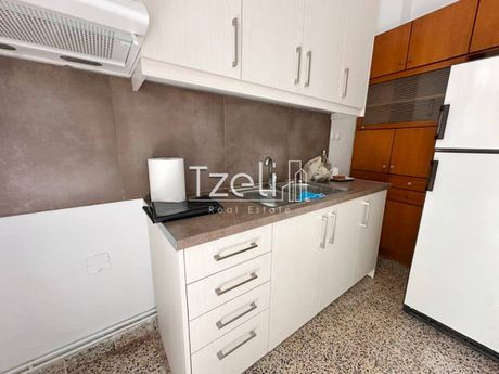 Apartment 100 sqm for rent