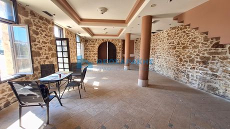 Γραφείο 180 τ.μ. προς ενοικίαση