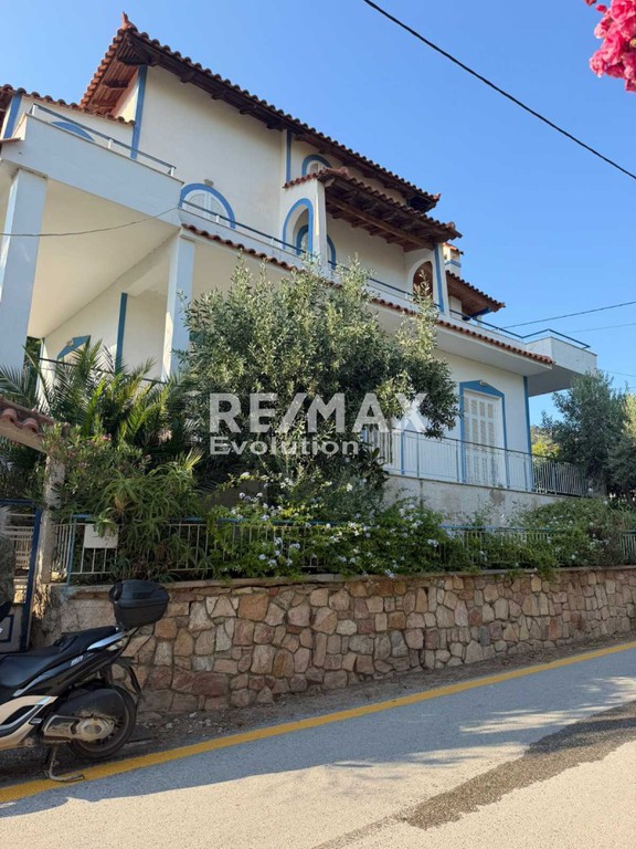 Διαμέρισμα 126 τ.μ. πρός πώληση, Αττική - Υπόλοιπο, Μαρκόπουλο