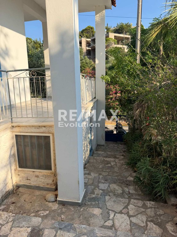 Διαμέρισμα 126 τ.μ. πρός πώληση, Αττική - Υπόλοιπο, Μαρκόπουλο