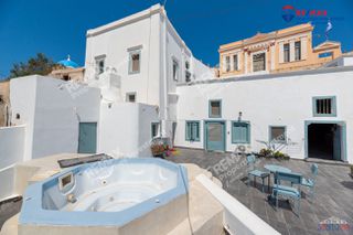 Συγκρότημα διαμερισμάτων 250 τ.μ. για πώληση