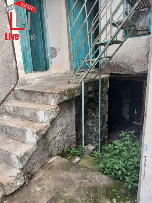 Μονοκατοικία 80 τ.μ. πρός πώληση, Ν. Λέσβου, Λέσβος - Πέτρα