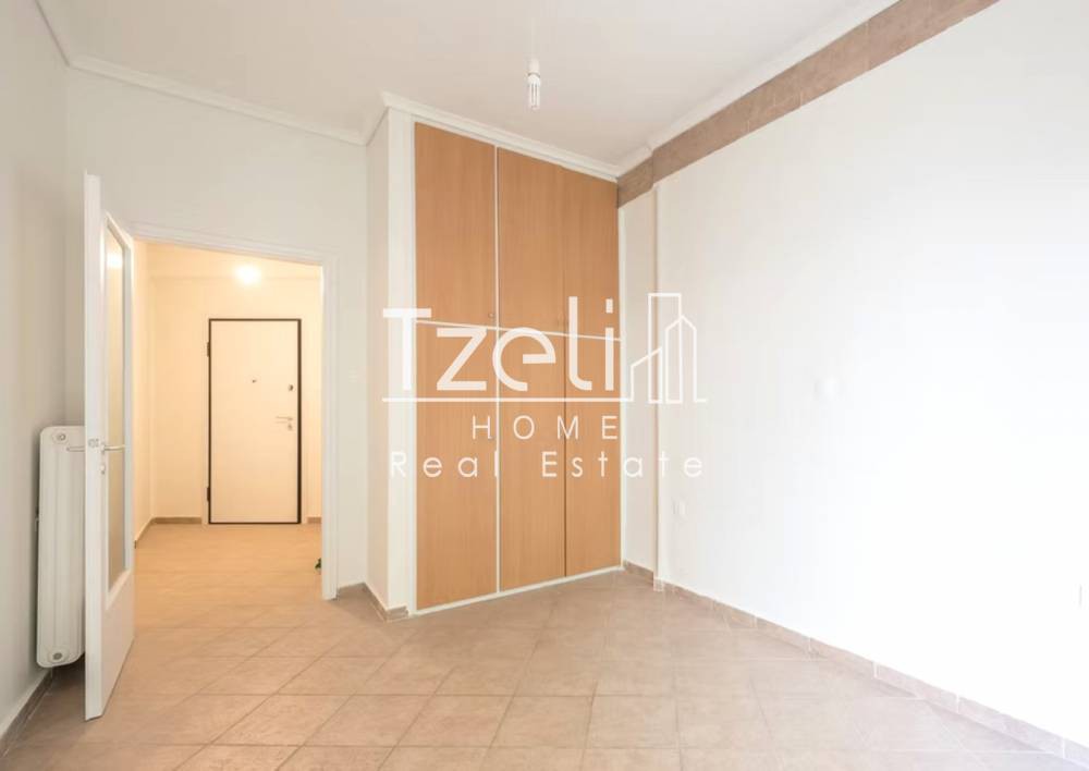 Studio / γκαρσονιέρα 30 τ.μ. προς ενοικίαση, Βαρνάβα