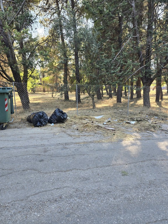 Οικόπεδο 4.500 τ.μ. πρός πώληση, Αθήνα - Βόρεια Προάστια, Άνοιξη