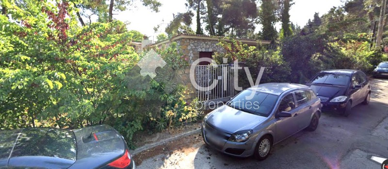 Οικόπεδο 991 τ.μ. πρός πώληση, Αθήνα - Βόρεια Προάστια, Δροσιά