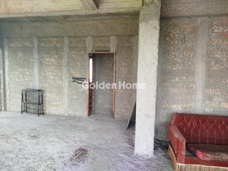 Κτίριο 190 τ.μ. προς πώληση, Οβριά-thumb-4