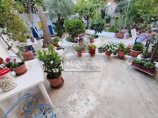 Κτίριο 250 τ.μ. για πώληση, Πειραιάς, Αγία Σοφία-thumb-23