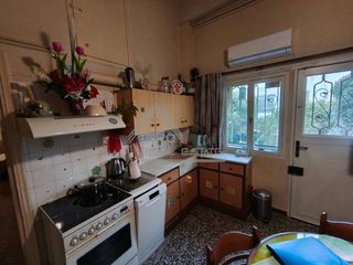 Κτίριο 250 τ.μ. για πώληση, Πειραιάς, Αγία Σοφία-thumb-10