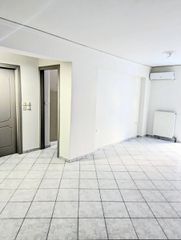 Διαμέρισμα 52 τ.μ. για πώληση, Πειραιάς, Καστέλλα-thumb-4