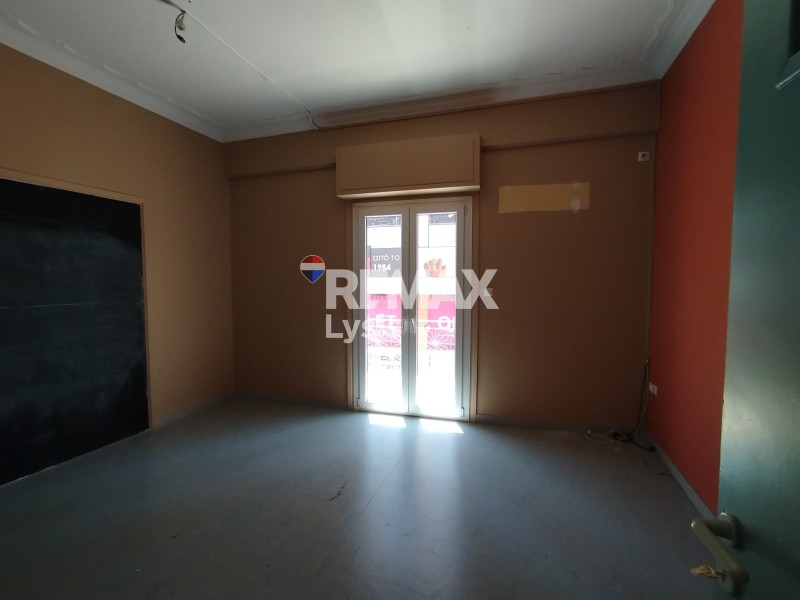 Γραφείο 130 τ.μ. πρός ενοικίαση, Αθήνα - Νότια Προάστια, Δάφνη