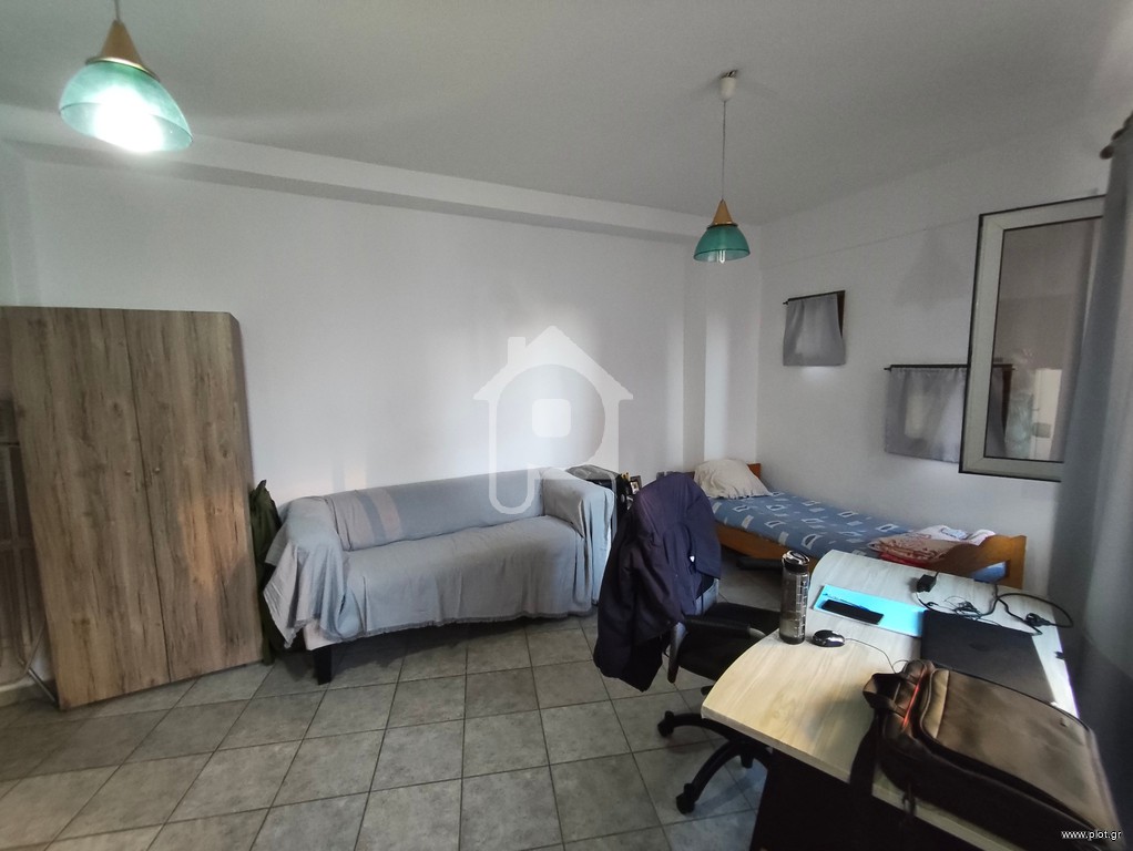 Studio / γκαρσονιέρα 30 τ.μ. προς ενοικίαση, Άνω Πόλη