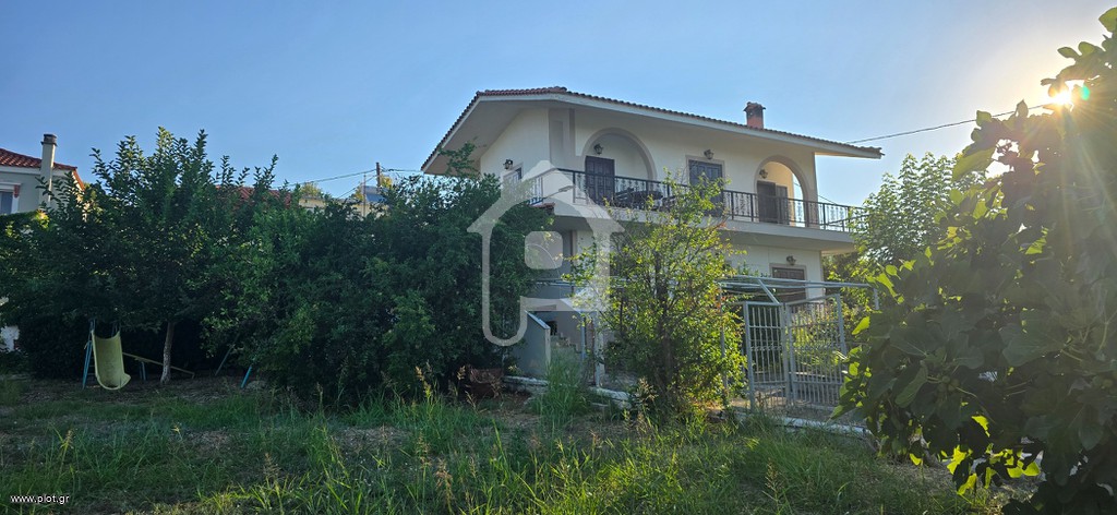 Μεζονέτα 135 τ.μ. προς πώληση, Οξύλιθος