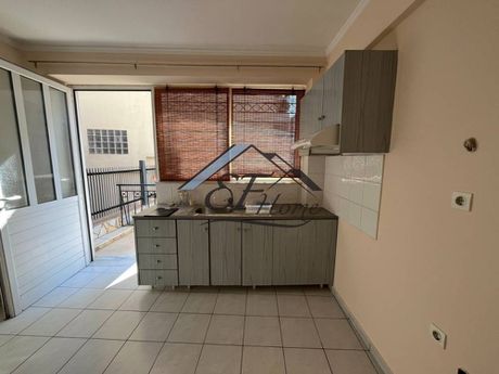 Studio / γκαρσονιέρα 32 τ.μ. προς ενοικίαση