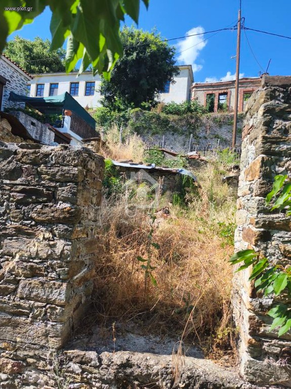 Οικόπεδο 180 τ.μ. πρός πώληση, Μαγνησία, Αγριά