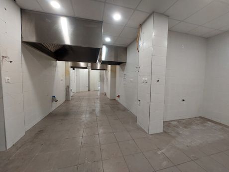 Κατάστημα 92,30 τ.μ. προς ενοικίαση