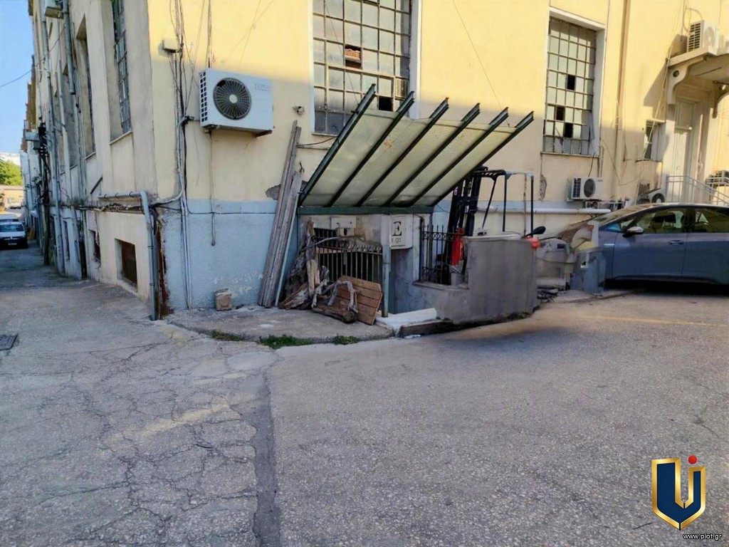 Αποθήκη 630 τ.μ. πρός πώληση, Αθήνα - Κέντρο, Κολωνός - Κολοκυνθούς