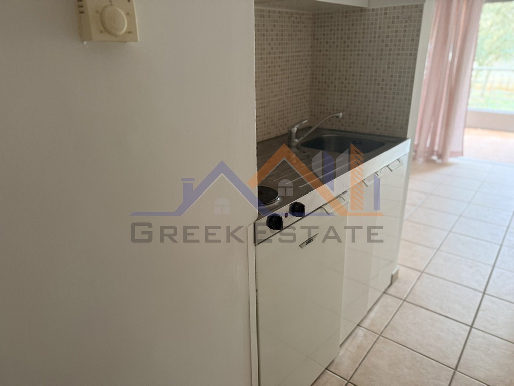 Studio / γκαρσονιέρα 30 τ.μ. προς ενοικίαση, Νέο Σιράκο
