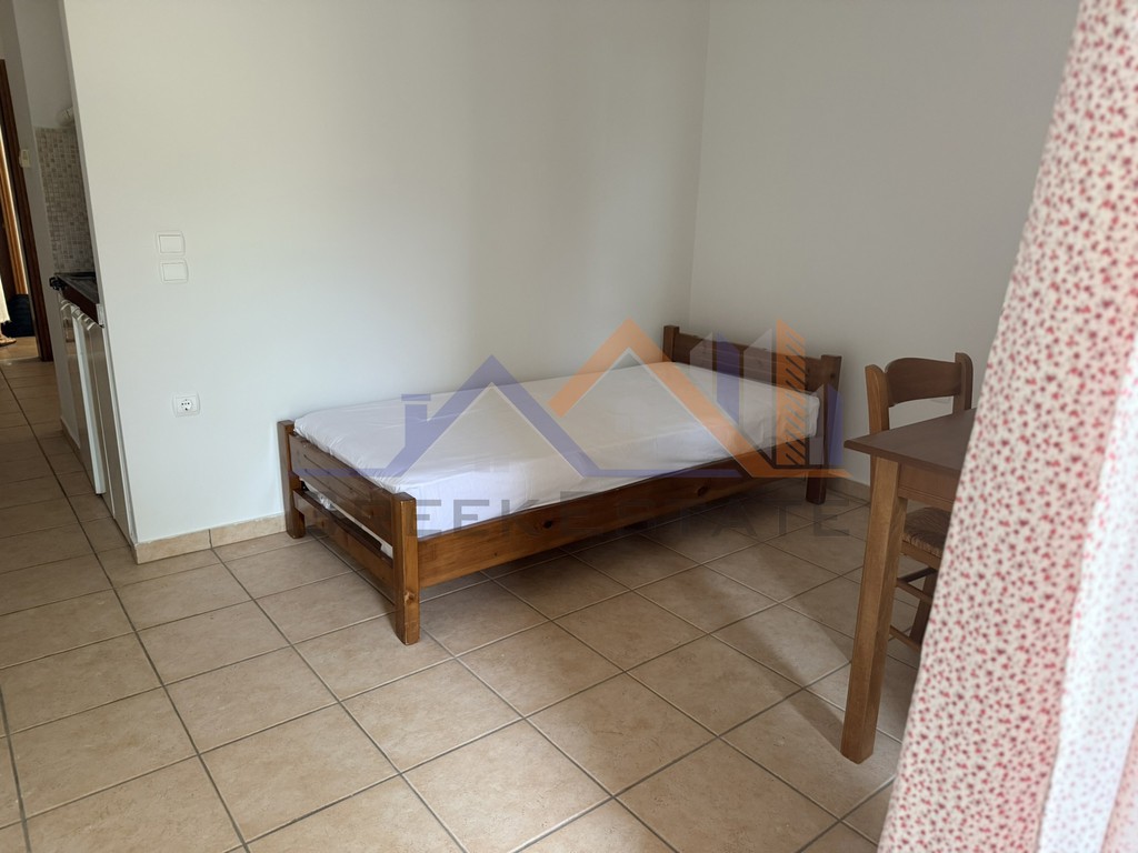 Studio / γκαρσονιέρα 30 τ.μ. προς ενοικίαση, Νέο Σιράκο