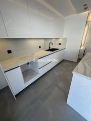 Διαμέρισμα 83 τ.μ. για πώληση, Πειραιάς, Καμίνια-thumb-5