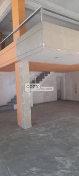 Store 152 sqm for rent