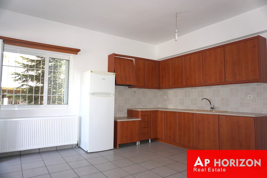 Studio / γκαρσονιέρα 30 τ.μ. προς ενοικίαση, Κέντρο Λαμίας