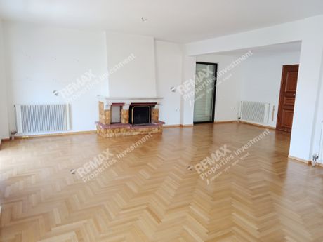Apartment 156 sqm for rent