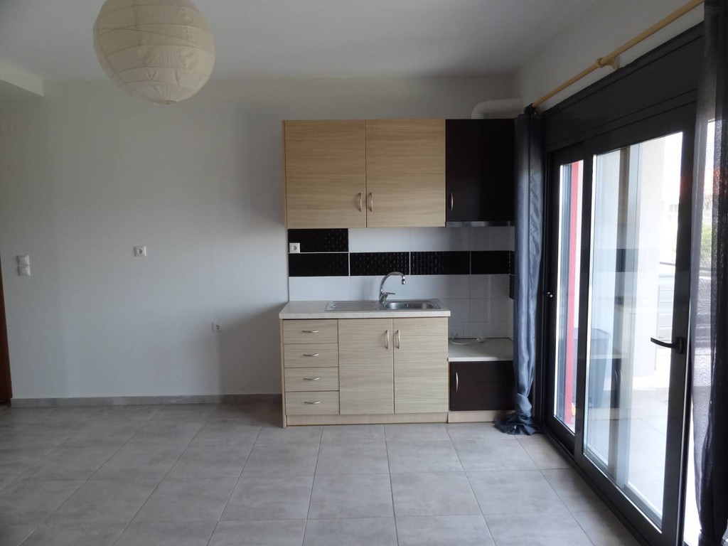 Studio / γκαρσονιέρα 33 τ.μ. προς ενοικίαση, Νέο Σιράκο