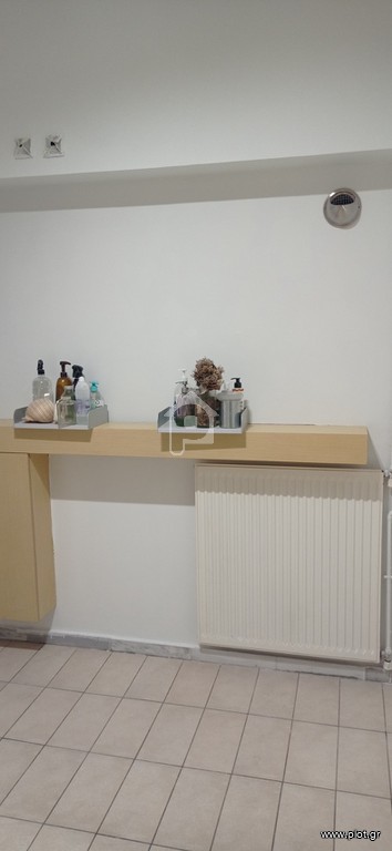 Studio / γκαρσονιέρα 40 τ.μ. προς ενοικίαση, Νέο Σιράκο