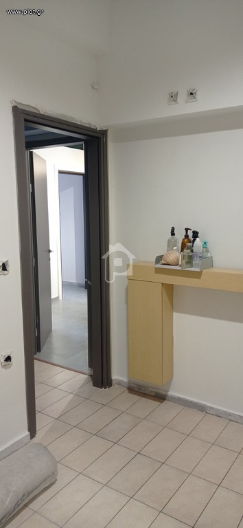 Studio / γκαρσονιέρα 40 τ.μ. προς ενοικίαση, Νέο Σιράκο