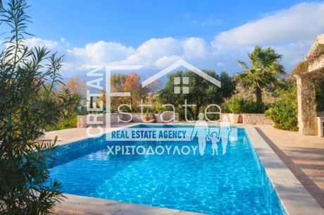 Villa 260 sqm for sale