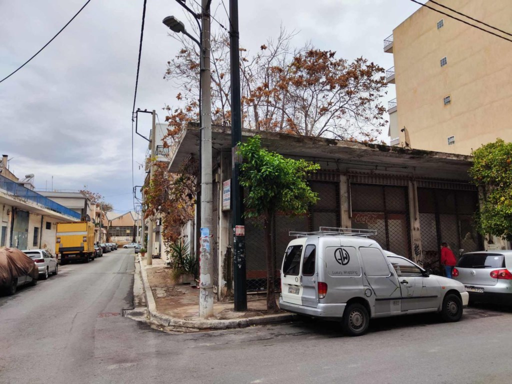 Οικόπεδο 156 τ.μ. προς πώληση, Καμίνια