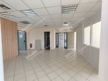 Office 350 sqm for rent