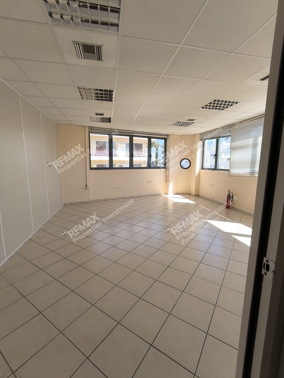Γραφείο 350 τ.μ. πρός ενοικίαση, Αθήνα - Βόρεια Προάστια, Μαρούσι