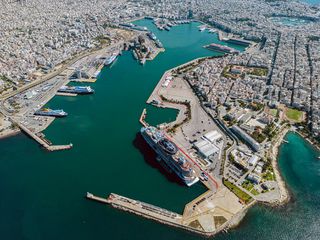 Store 263 sqm for rent, Piraeus, Terpsithea-thumb-1