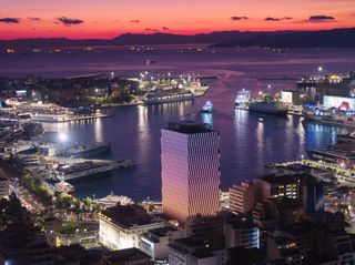 Store 263 sqm for rent, Piraeus, Terpsithea-thumb-2