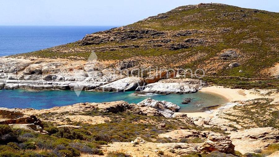 Αγροτεμάχια 8.097 τ.μ. πρός πώληση, Κυκλάδες, Σέριφος