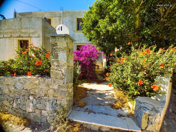 Συγκρότημα διαμερισμάτων 480 τ.μ. για πώληση, Ν. Λασιθίου, Ιεράπετρα