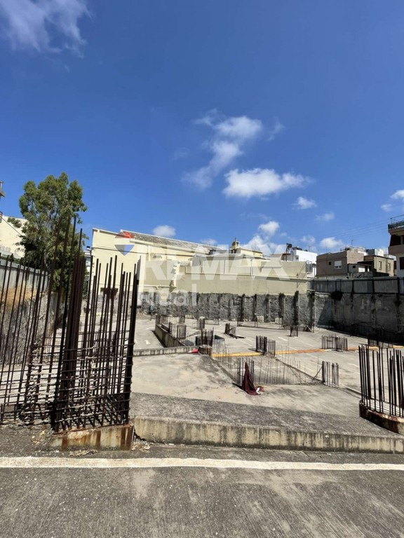 Κτίριο 2.500 τ.μ. προς πώληση, Πόρος Ηρακλείου