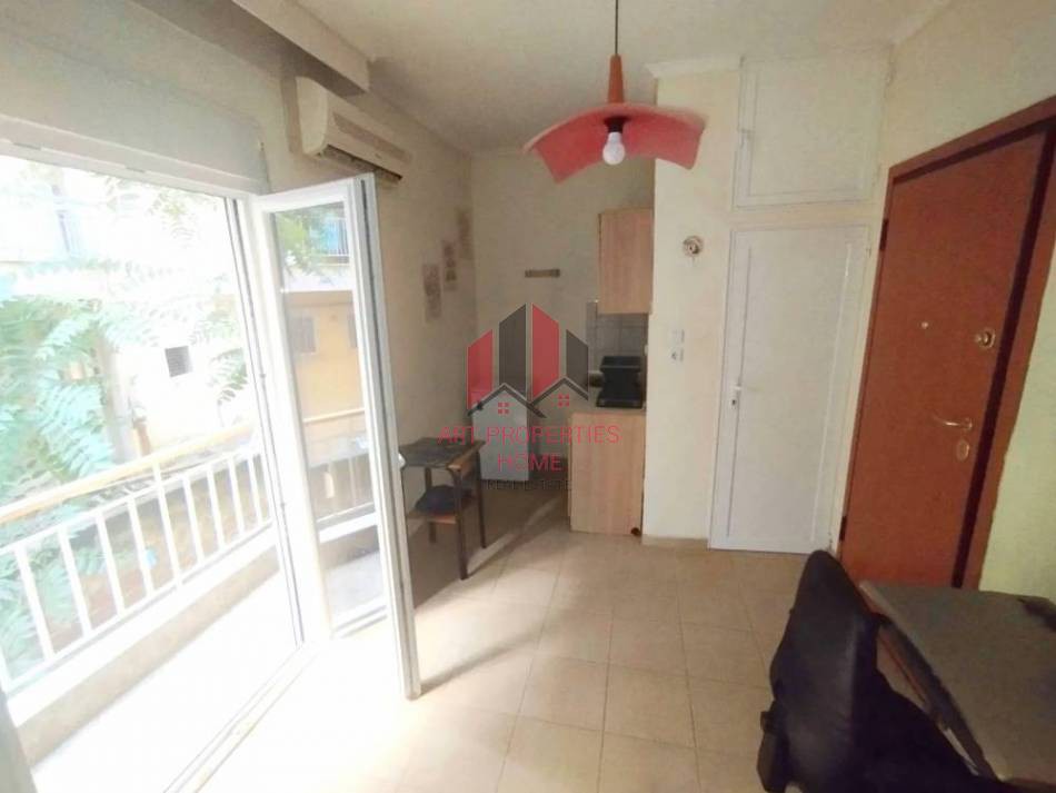 Studio / γκαρσονιέρα 15 τ.μ. προς ενοικίαση, Δόξα