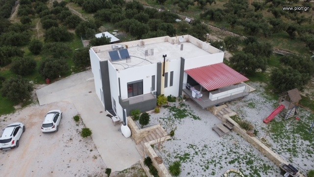 Μονοκατοικία 260 τ.μ. πρός πώληση, Ν. Λασιθίου, Ιεράπετρα