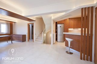 Μεζονέτα 210 τ.μ. για πώληση