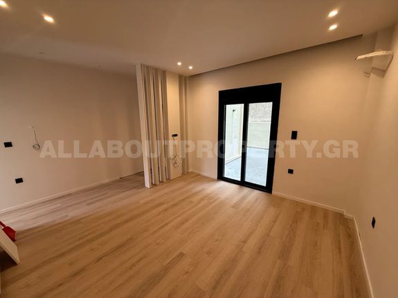 Διαμέρισμα 65 τ.μ. για πώληση, Πειραιάς, Καμίνια
