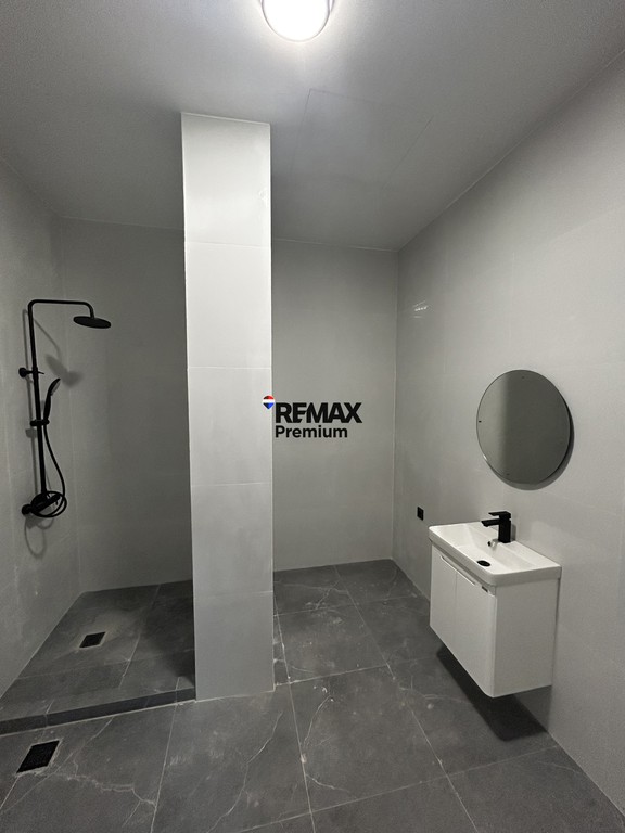 Studio / γκαρσονιέρα 76 τ.μ. πρός ενοικίαση, Πειραιάς - Προάστια, Δραπετσώνα